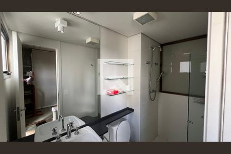Apartamento para alugar com 54m², 1 quarto e 1 vaga Apartamento para alugar com 54m², 1 quarto e 1 vagaBanheiro da Suíte