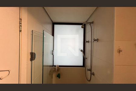 Apartamento para alugar com 54m², 1 quarto e 1 vaga Apartamento para alugar com 54m², 1 quarto e 1 vagaBanheiro