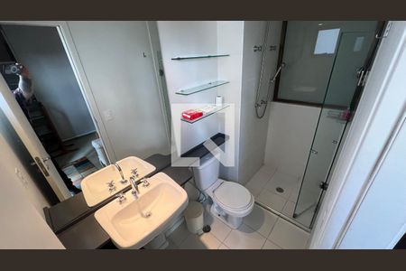 Apartamento para alugar com 54m², 1 quarto e 1 vaga Apartamento para alugar com 54m², 1 quarto e 1 vagaBanheiro da Suíte