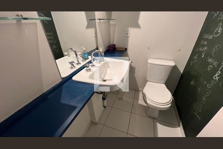 Apartamento para alugar com 54m², 1 quarto e 1 vaga Apartamento para alugar com 54m², 1 quarto e 1 vagaBanheiro