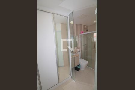 Casa à venda com 200m², 2 quartos e 4 vagasBanheiro Quarto