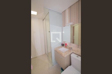 Casa à venda com 200m², 2 quartos e 4 vagasBanheiro Quarto