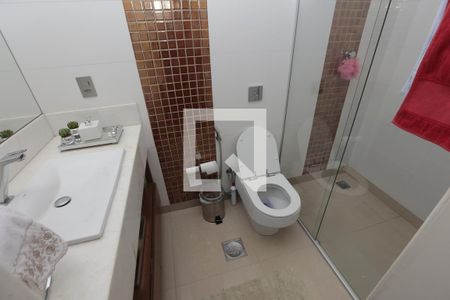 Banheiro Social de apartamento à venda com 2 quartos, 120m² em Jardim Riacho das Pedras, Contagem