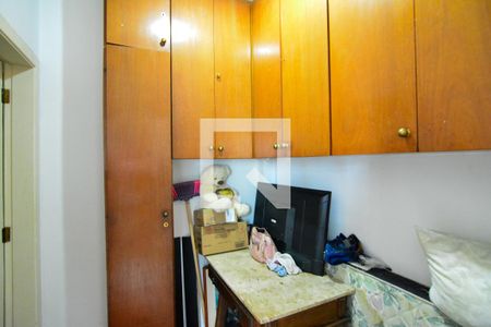 Apartamento para alugar com 140m², 5 quartos e 2 vagas Apartamento para alugar com 140m², 5 quartos e 2 vagasQuarto de Serviço