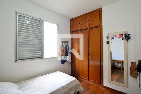 Apartamento para alugar com 140m², 5 quartos e 2 vagas Apartamento para alugar com 140m², 5 quartos e 2 vagasQuarto 2