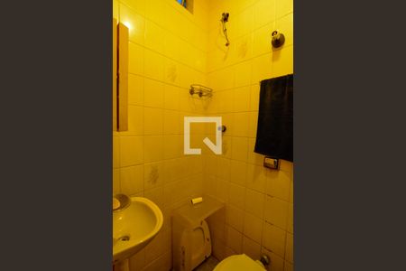 Apartamento para alugar com 140m², 5 quartos e 2 vagas Apartamento para alugar com 140m², 5 quartos e 2 vagasBanheiro de serviço