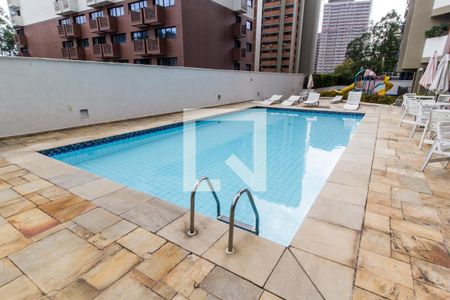 Apartamento à venda com 164m², 3 quartos e 2 vagasPiscina
