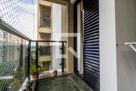 Apartamento à venda com 164m², 3 quartos e 2 vagasVaranda