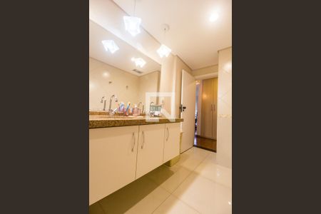 Apartamento à venda com 164m², 3 quartos e 2 vagasBanheiro da Suíte