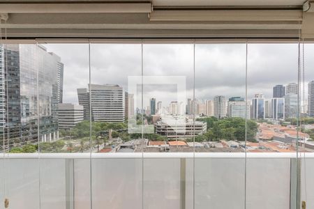 Varanda de apartamento à venda com 1 quarto, 51m² em Santo Amaro, São Paulo