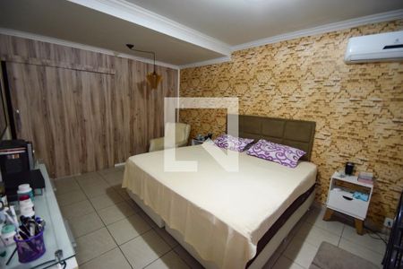 Quarto 1 de casa para alugar com 3 quartos, 300m² em Quintino Bocaiúva, Rio de Janeiro