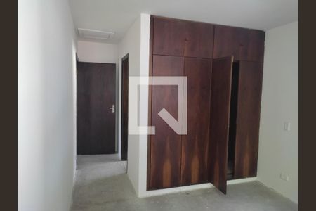 Quarto de casa à venda com 4 quartos, 322m² em Jardim das Vertentes, São Paulo