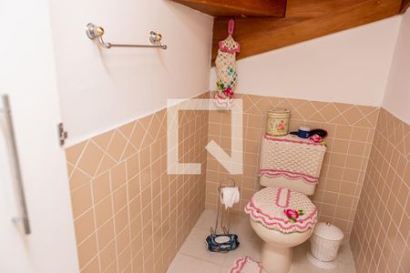 Casa de condomínio à venda com 94m², 3 quartos e 1 vagaLavabo