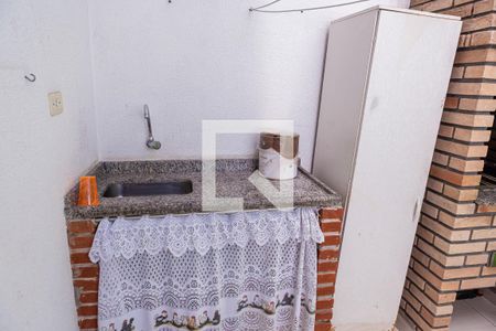 Casa de condomínio à venda com 94m², 3 quartos e 1 vagaÁrea gourmet