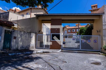 Casa de condomínio à venda com 94m², 3 quartos e 1 vagaFachada