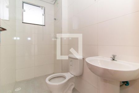 Banheiro de apartamento para alugar com 1 quarto, 30m² em Cidade Líder, São Paulo