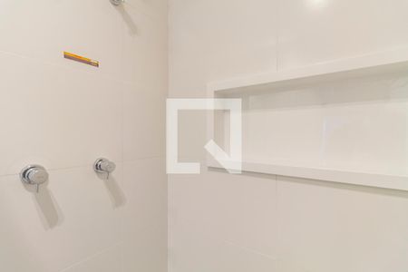 Banheiro de kitnet/studio à venda com 1 quarto, 29m² em Paraíso, São Paulo