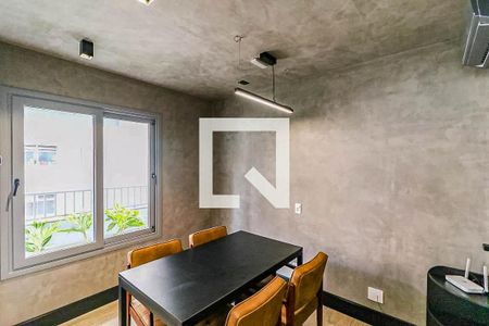 Apartamento à venda com 69m², 1 quarto e sem vagaCoworking