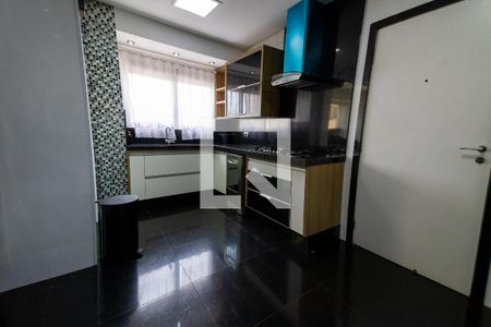 Apartamento para alugar com 156m², 4 quartos e 2 vagasCozinha