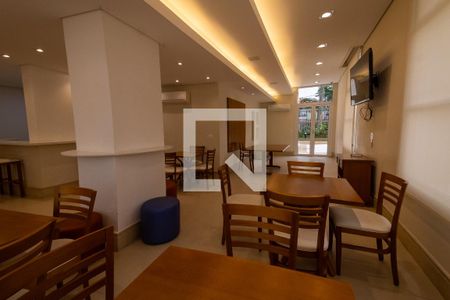 Apartamento para alugar com 156m², 4 quartos e 2 vagasÁrea comum - Salão de festas