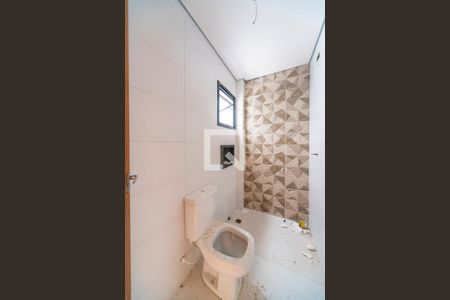 Apartamento à venda com 46m², 2 quartos e 1 vaga Apartamento à venda com 46m², 2 quartos e 1 vagaBanheiro Social