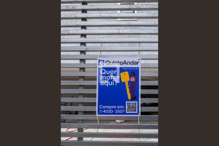 Apartamento à venda com 46m², 2 quartos e 1 vaga Apartamento à venda com 46m², 2 quartos e 1 vagaPlaca Banner Instalada na Fachada