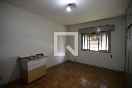 Quarto 2 de casa à venda com 4 quartos, 240m² em Vila Gumercindo, São Paulo