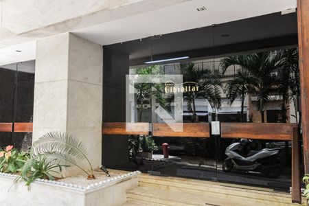 Apartamento à venda com 145m², 3 quartos e 1 vaga Apartamento à venda com 145m², 3 quartos e 1 vagaÁrea comum