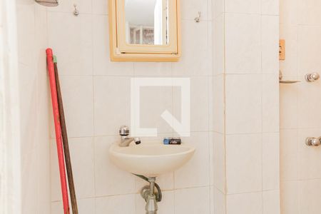 Apartamento à venda com 145m², 3 quartos e 1 vaga Apartamento à venda com 145m², 3 quartos e 1 vagaBanheiro de serviço
