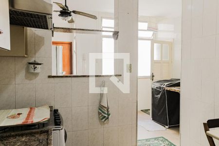 Apartamento à venda com 145m², 3 quartos e 1 vaga Apartamento à venda com 145m², 3 quartos e 1 vagaCozinha