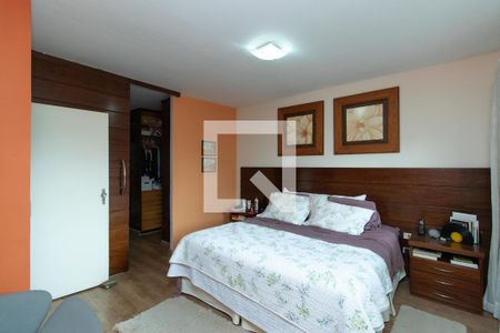 Casa para alugar com 360m², 4 quartos e 3 vagas Casa para alugar com 360m², 4 quartos e 3 vagasQuarto Suíte 2