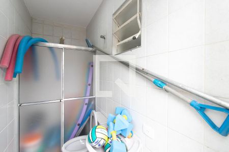 Casa para alugar com 360m², 4 quartos e 3 vagas Casa para alugar com 360m², 4 quartos e 3 vagasBanheiro Piscina