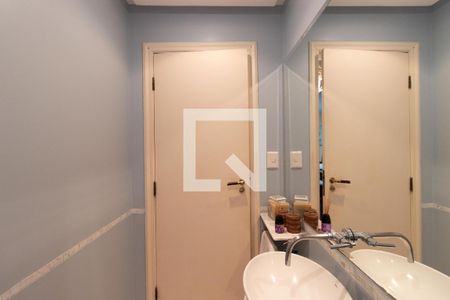 Casa para alugar com 360m², 4 quartos e 3 vagas Casa para alugar com 360m², 4 quartos e 3 vagasLavabo