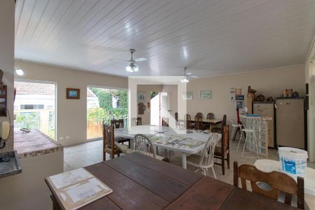 Casa para alugar com 360m², 4 quartos e 3 vagas Casa para alugar com 360m², 4 quartos e 3 vagasÁrea Gourmet
