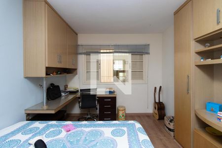 Casa para alugar com 360m², 4 quartos e 3 vagas Casa para alugar com 360m², 4 quartos e 3 vagasQuarto Suíte 1