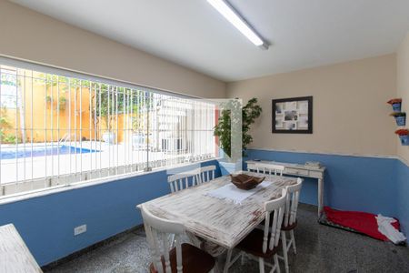 Casa para alugar com 360m², 4 quartos e 3 vagas Casa para alugar com 360m², 4 quartos e 3 vagasCopa