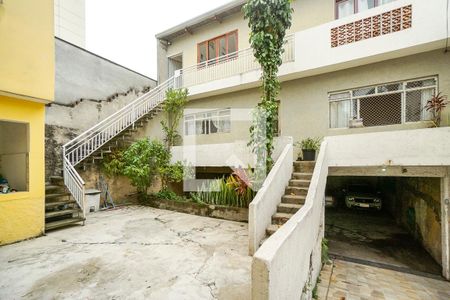 Casa à venda com 465m², 7 quartos e 8 vagasQuintal