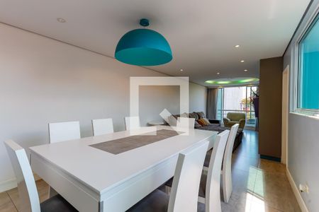 Sala de casa para alugar com 3 quartos, 300m² em Vila Gustavo, São Paulo