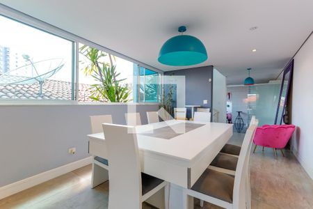 Sala de casa para alugar com 3 quartos, 300m² em Vila Gustavo, São Paulo