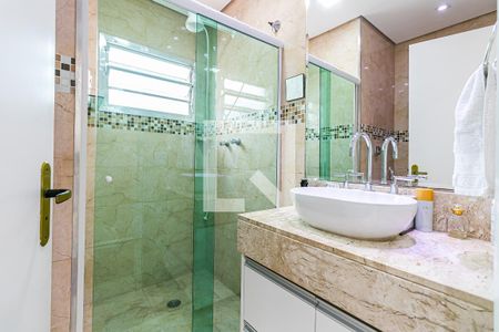 Casa à venda com 130m², 3 quartos e 2 vagasBanheiro da Suíte