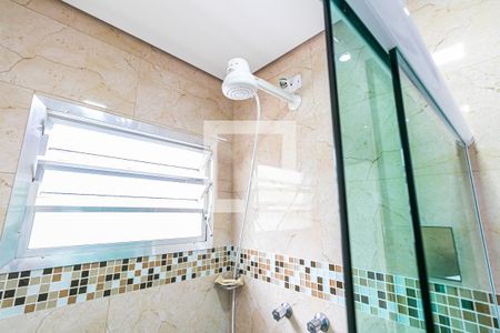 Casa à venda com 130m², 3 quartos e 2 vagasBanheiro da Suíte