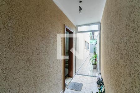 Casa à venda com 130m², 3 quartos e 2 vagasCorredor Entrada