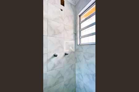 Banheiro do Quarto de casa à venda com 2 quartos, 130m² em Vila Adelaide Perella, Guarulhos