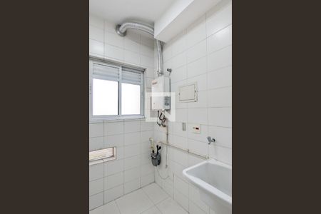 Apartamento à venda com 102m², 4 quartos e 2 vagas Apartamento à venda com 102m², 4 quartos e 2 vagasÁrea de serviço