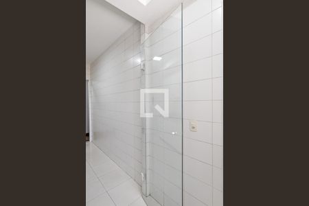 Apartamento à venda com 102m², 4 quartos e 2 vagas Apartamento à venda com 102m², 4 quartos e 2 vagasÁrea de serviço