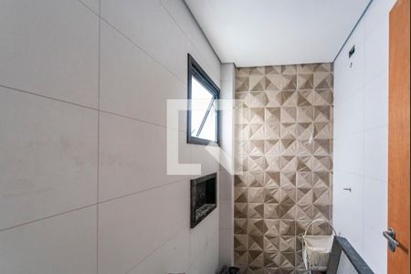 Banheiro  de apartamento à venda com 2 quartos, 87m² em Jardim Ocara, Santo André