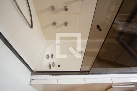 Apartamento à venda com 135m², 2 quartos e 1 vagaBanheiro da Suíte 2