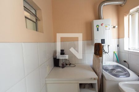 Apartamento à venda com 135m², 2 quartos e 1 vagaÁrea de Serviço