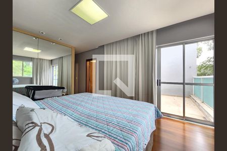 Quarto Suíte 1 de casa de condomínio para alugar com 4 quartos, 310m² em Ouro Velho Mansões, Nova Lima
