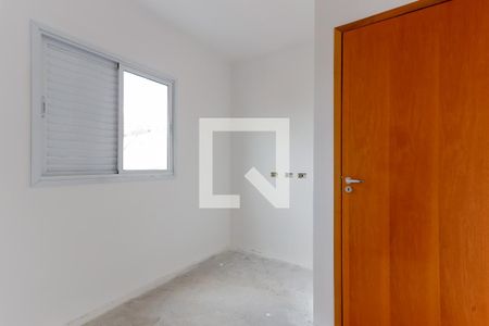 Quarto 2 de apartamento para alugar com 2 quartos, 46m² em Vila Gustavo, São Paulo